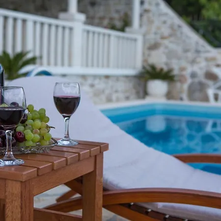 Vila Secluded Luxury With Sea View And Pool Orebić